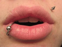 Пирсинг губ